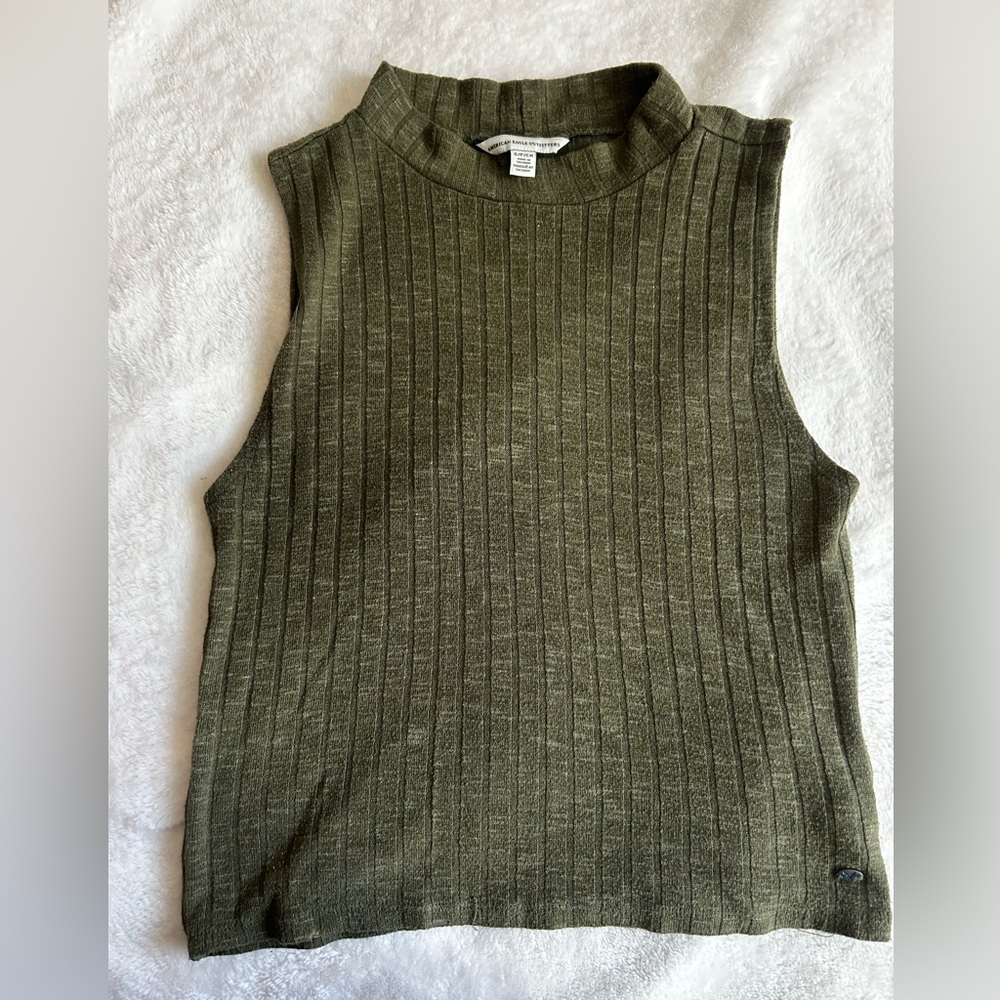 American Eagle Outfitters Olive Ribbed Top